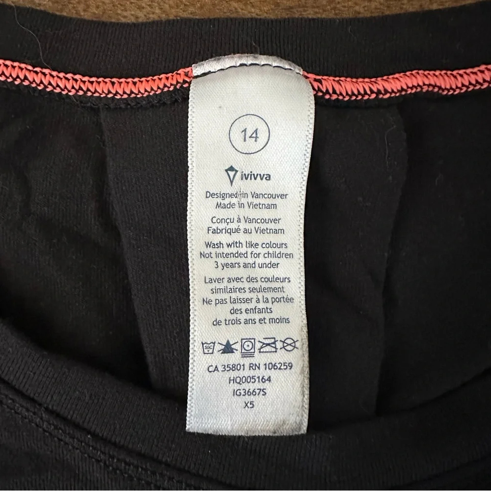 Ivivva black long sleeve stretch long sleeve‎ athletic layering top girls 14